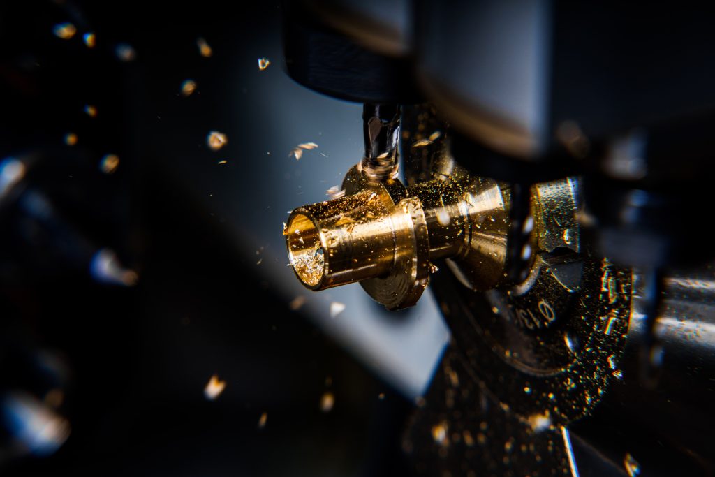 ماشین تراش سوییسی (Swiss Machining)